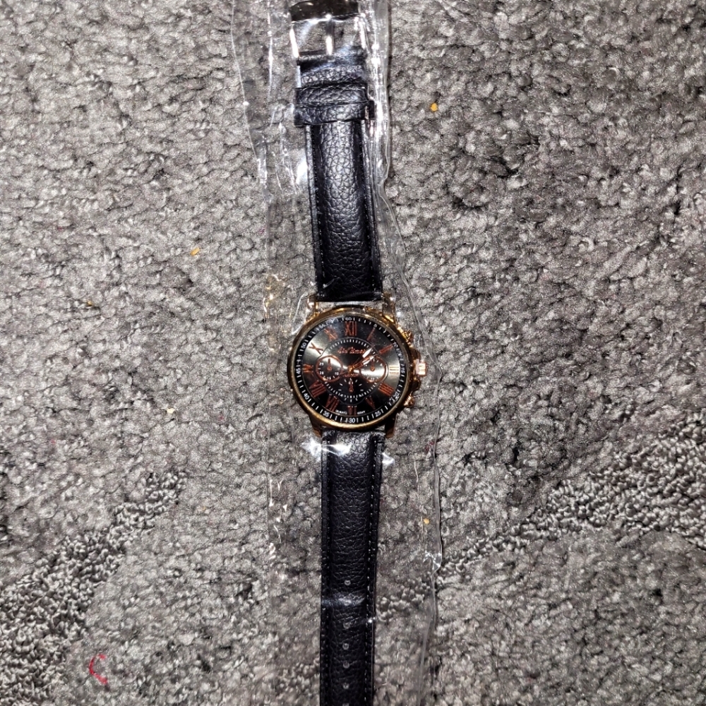 Beautiful Rich Black and Rose Gold Lis Times watch